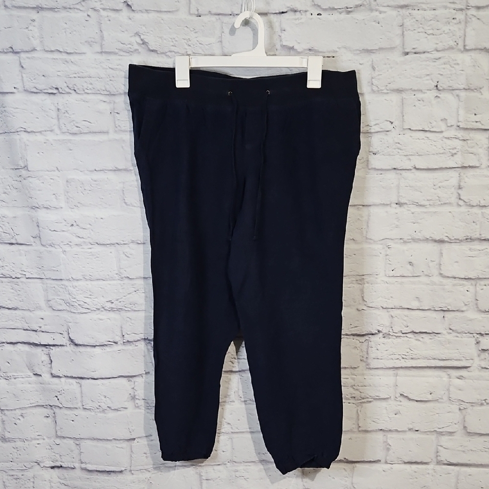 Old Navy navy blue linen blend under belly maternity pants